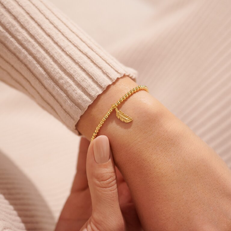 Joma "A Little Feathers Appear When Loved Ones Are Near" Bracelet in Gold